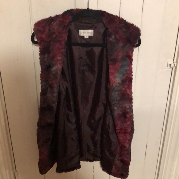 Erin London women’s faux fur Multicolored vest - Picture 8 of 8